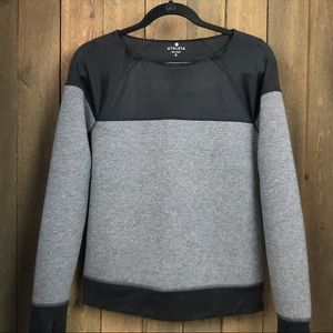 Gap Athleta Fuse Scuba Long Sleeve Work Out Top S